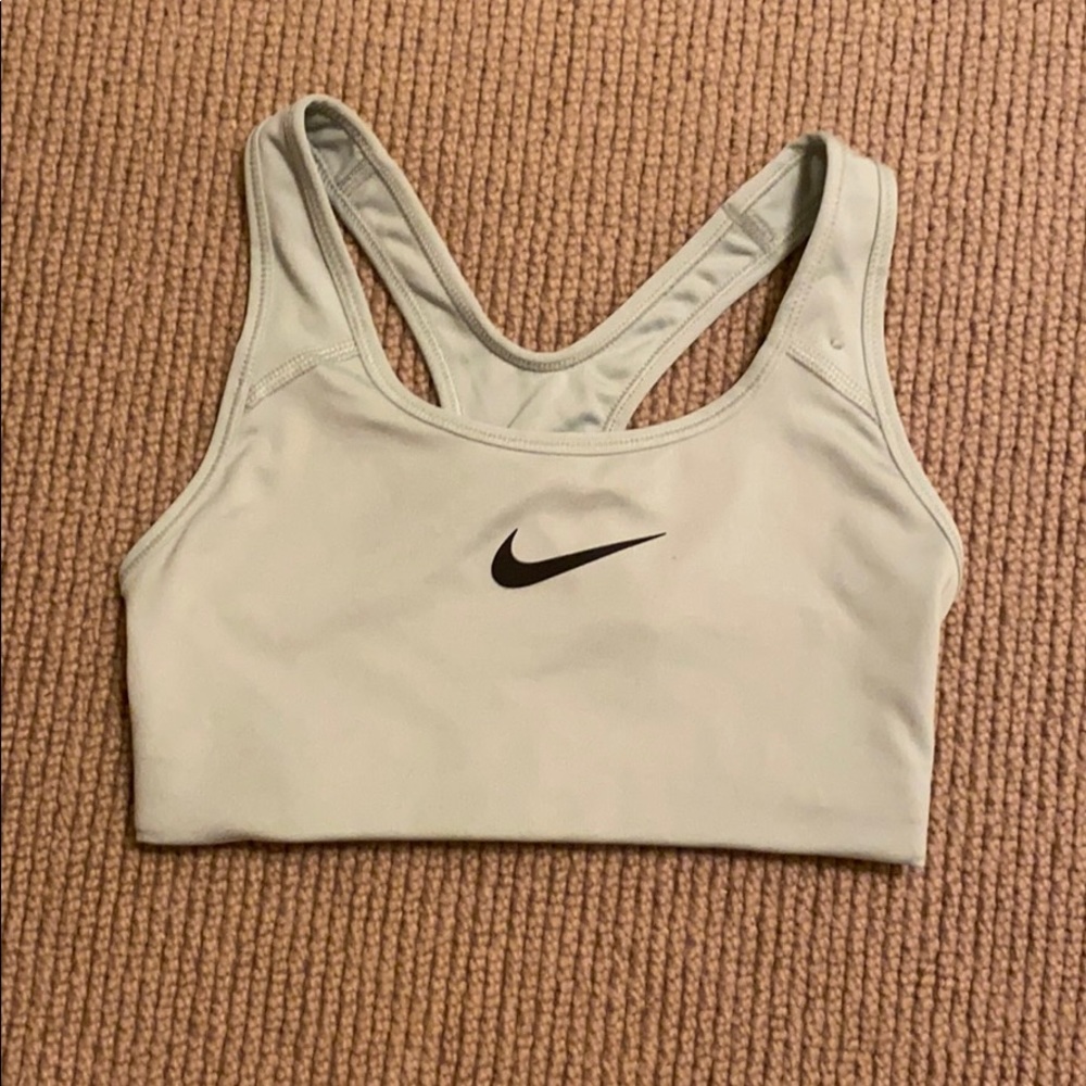 Nike sports bra - NWOT mint green